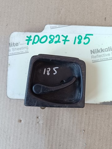 7D0827185 VAG 
