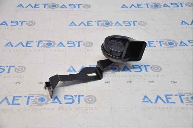 Купити LX6Z13832D Ford 