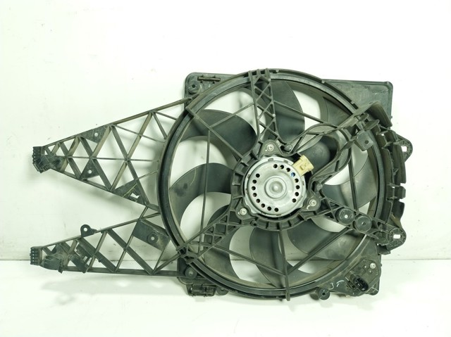 Дифузор радіатора охолодження, в зборі з двигуном і крильчаткою Fiat/Alfa/Lancia 51821155 ціна, від 74.96 USD
