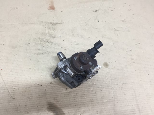 Насос паливний високого тиску Bosch 0445010617 ціна, від 417.60 USD