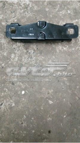 Фіксатор (зацеп) замка дверей 3M51R404B12CA Ford