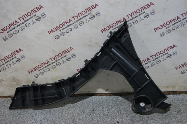 Кронштейн бампера заднього, зовнішній правий Volvo 30763438 ціна, від 12.02 USD