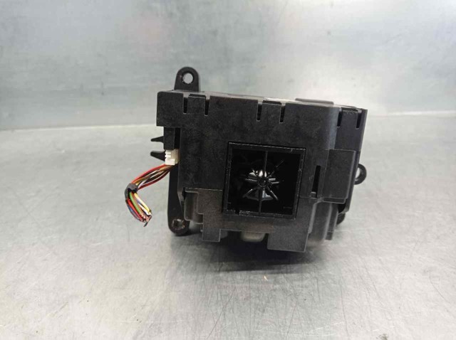 929689601 BMW 