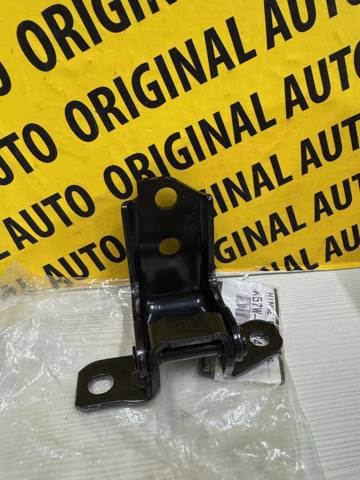 Петля задніх дверей, правих Mazda KB7W72240 ціна, від 9.84 USD