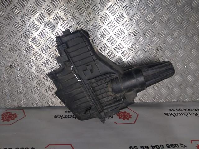 Корпус повітряного фільтра Peugeot/Citroen 9629040380 ціна, від 11.11 USD