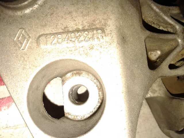 Купити 112849221R Renault (RVI) 