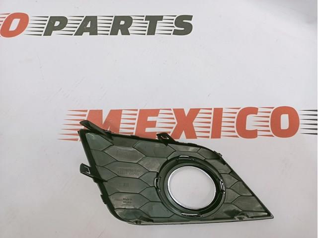Купити 622564AF0A Nissan/Infiniti Обід (окантовка) фари противотуманної, правої