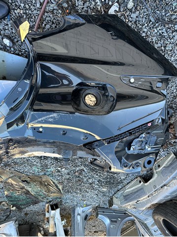 Крило заднє ліве Toyota 6160278060