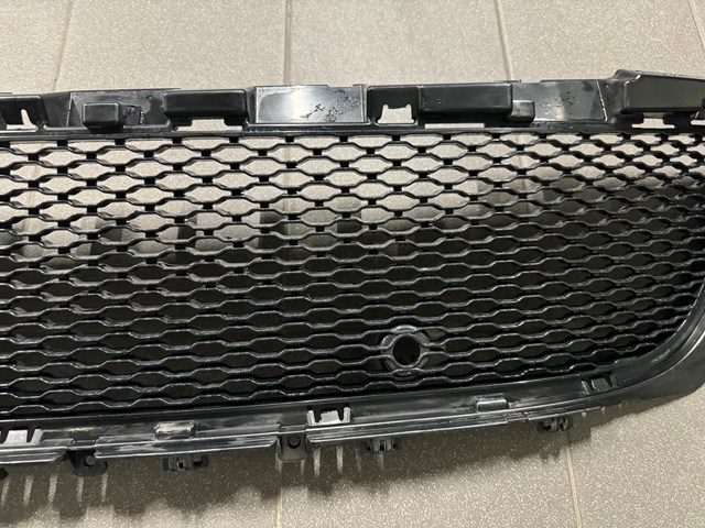 LR106786 Land Rover 