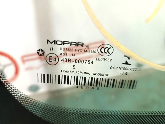 Автоскло Chrysler 68249099AA ціна, від 63.35 USD
