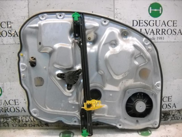 Склопідйомник передньої правої двері Polcar 3044PSG2