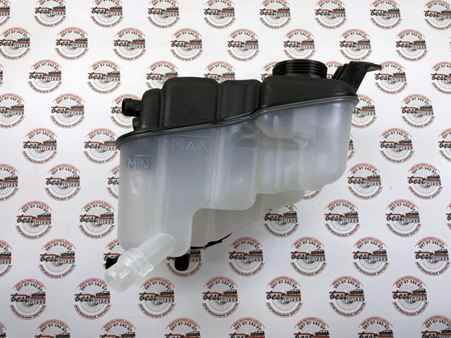 Бачок розширювальний Land Rover LR060349