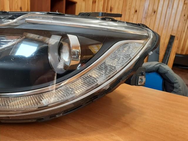 68110249AE Chrysler Основна фара в зборі ліва