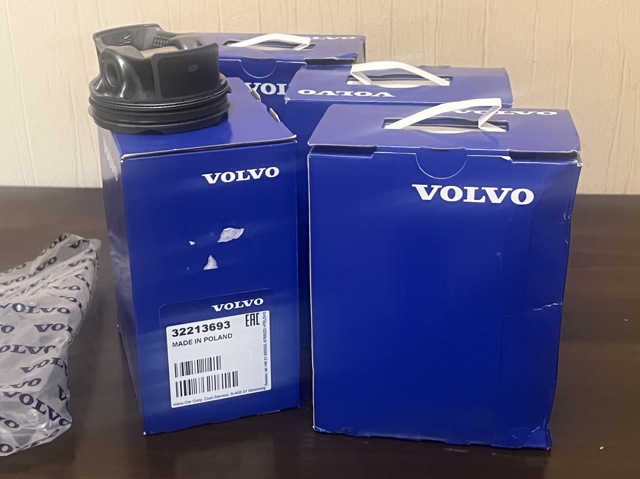 Купити 32213693 Volvo 