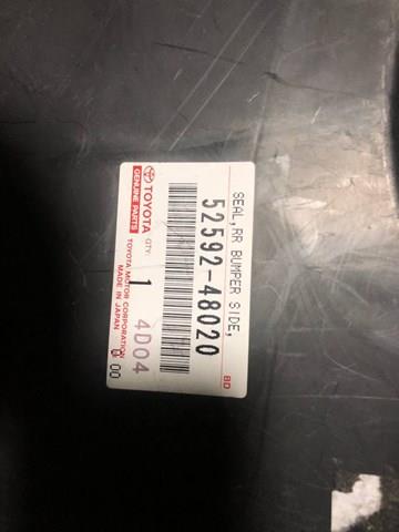 5259248020 Toyota Лівий кронштейн заднього бампера