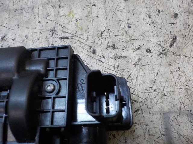 Замок дверей багажника Peugeot/Citroen 8719F8 ціна, від 39.79 USD