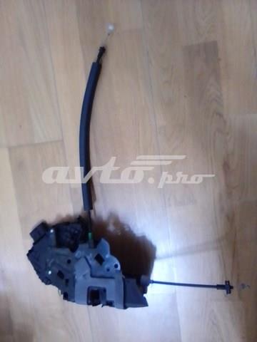 Замок задніх дверей, правих Land Rover LR078744