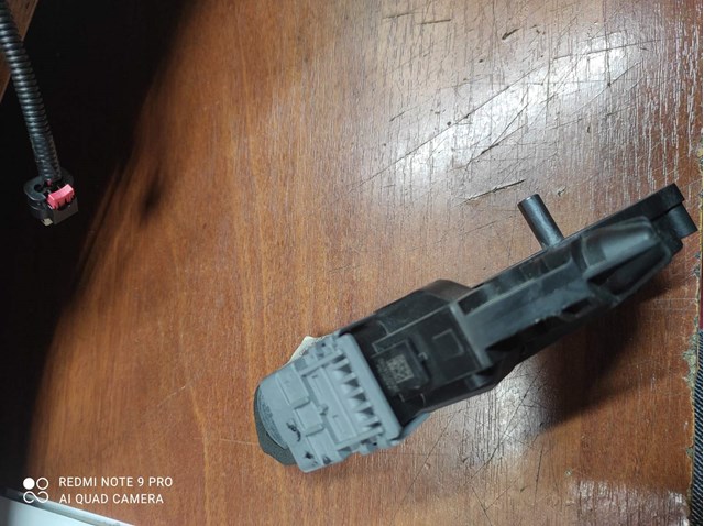  Tesla 430105F0 ціна, від 25.34 USD