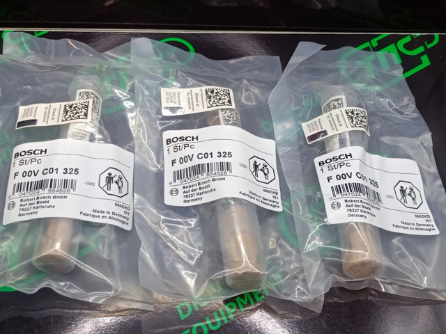 Купити F00VC01325 Bosch Ремкомплект форсунок