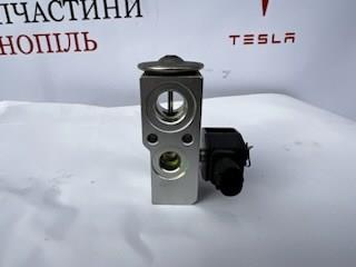  Tesla 110187800A ціна, від 6.34 USD