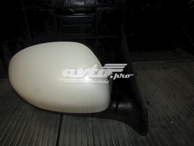 Купити 963011KA3B Nissan/Infiniti Дзеркало праве