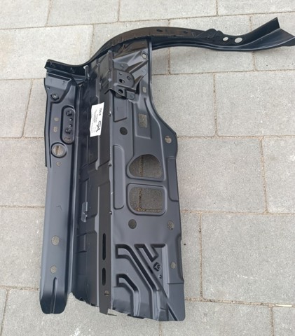 Рамка радіатора права FPS FP6743208 ціна, від 77.11 USD