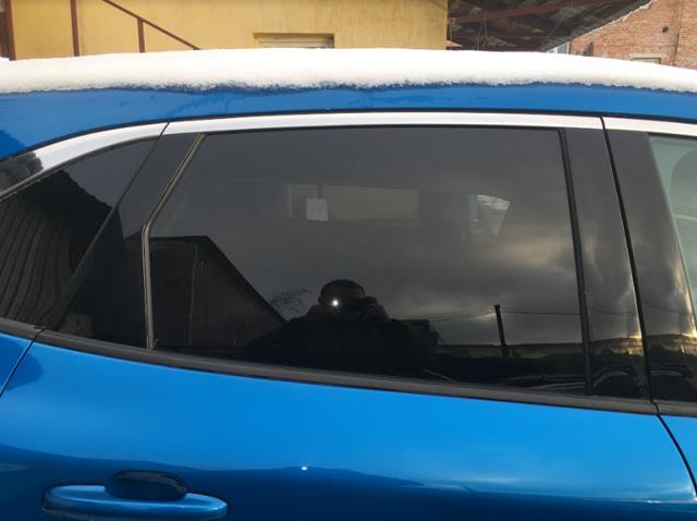 Купити Двері задні, праві Ford Escape III DFK