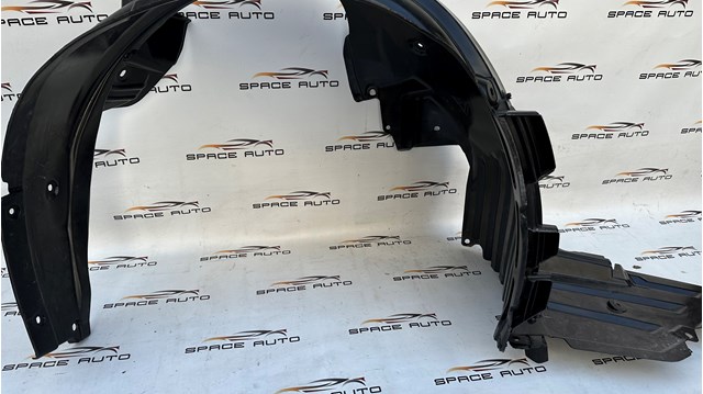 Підкрилки передні праві Signeda PSB11050AR