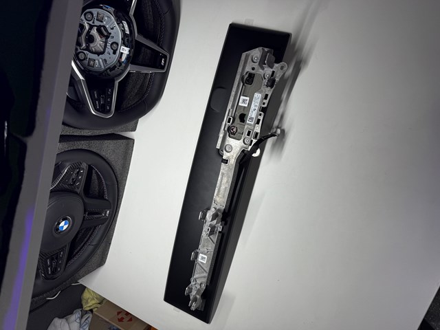  BMW 65505A93269 ціна, від 798.17 USD
