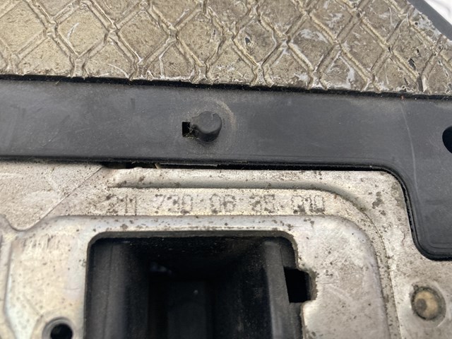  A2117300835 Mercedes