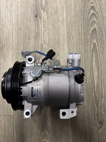 Купити 926001CA0C Nissan/Infiniti Компресор кліматичної установки