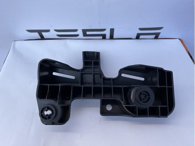 110114500G Tesla 