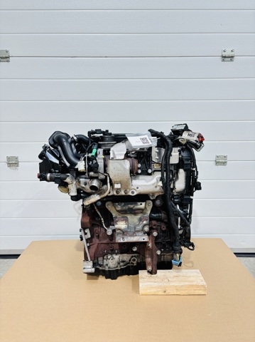Двигун у зборі Ford T7MA