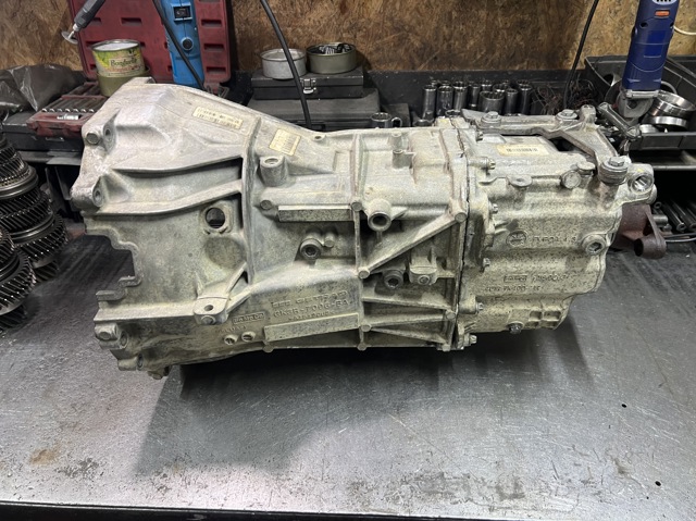 МКП в зборі Ford GK3R7003GB ціна, від 2216.44 USD