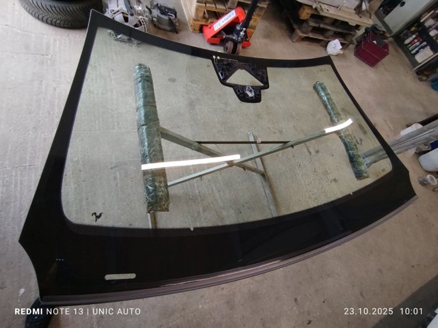 727121215R Renault (RVI) Автомобільне скло