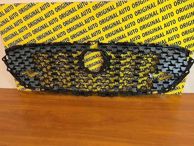 Решітка радіатора DGH950710A Mazda