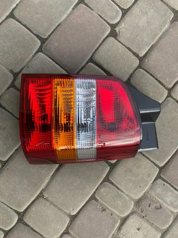 Задні ліхтарі Polcar 956888E ціна, від 33.18 USD