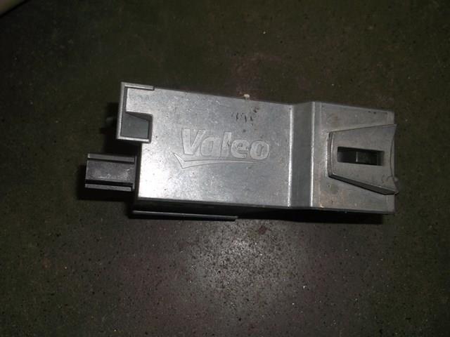 7G913F880 Ford