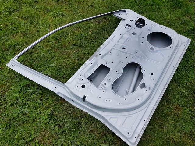Водійські двері Toyota 6700233250