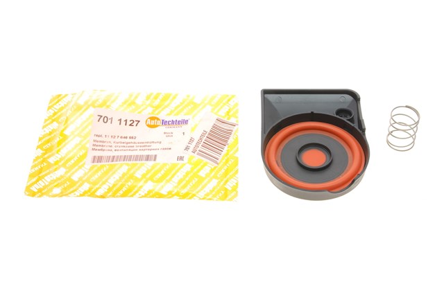 Кришка клапанна Autotechteile 7011127 ціна, від 93.82 USD