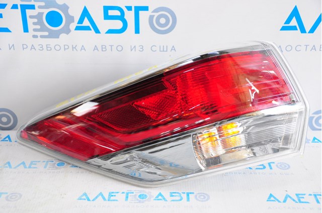 Ліхтар задній лівий, зовнішній 815600E100 Toyota