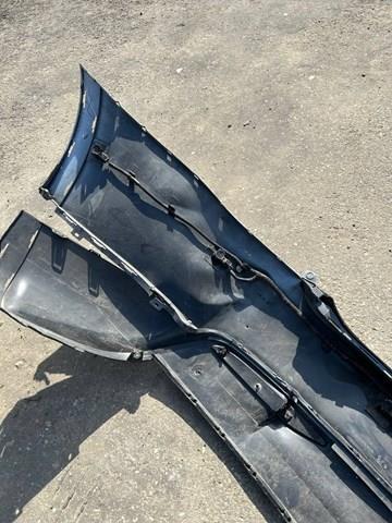 Купити 105835400F Tesla Бампер задній, нижня частина