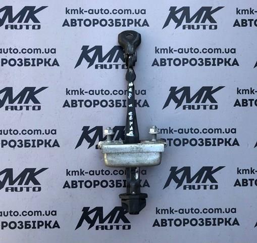 Купити 13270612 General Motors Обмежувач відкриття дверей, задній