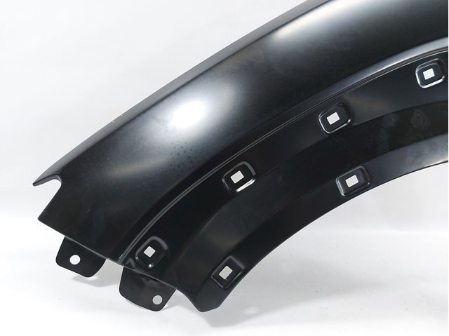 Ліве переднє крило FPS FP3268311 ціна, від 183.20 USD