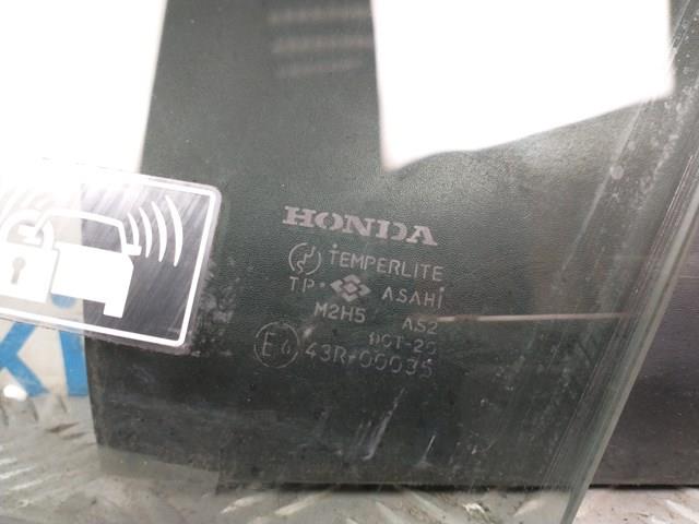 Скло пасажирських дверей XYG GS3007D302