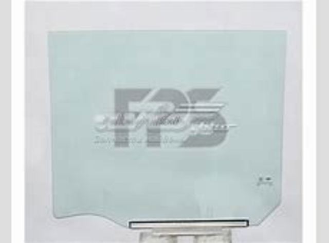 GS4813D306 XYG Скло задньої двері правої