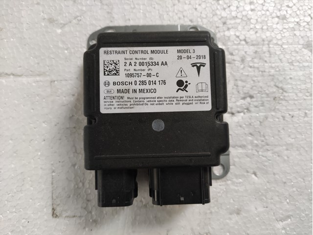 Купити 109575700C Tesla 