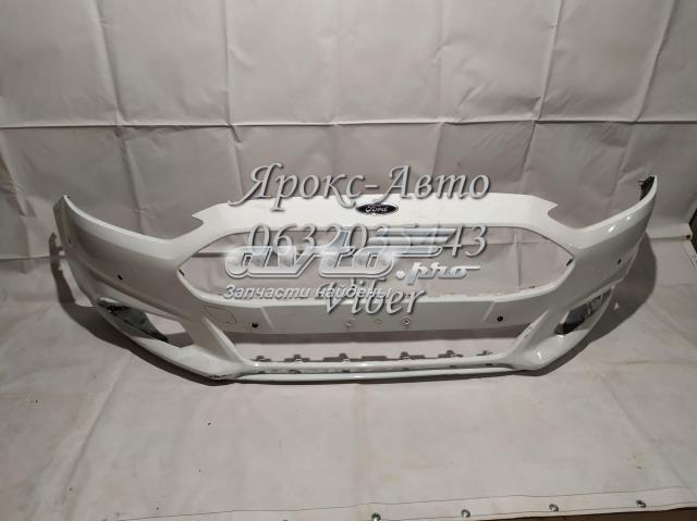 Передній бампер KH25589001 Starline