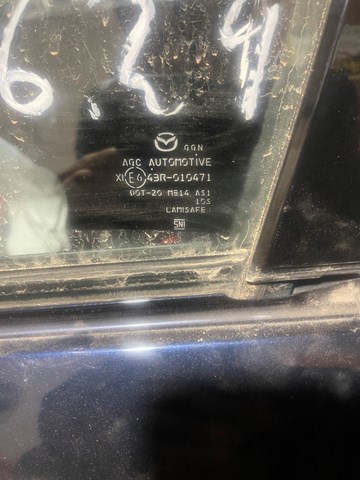 Скло передніх дверей, лівою GRT659510C Mazda