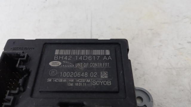 Блок комфорту передніх дверей BH4214D617AA Land Rover
